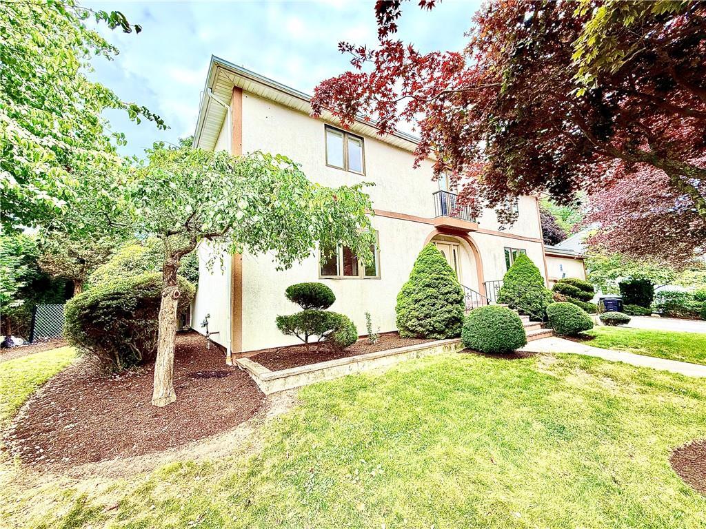 Property Photo:  74 Plymouth Road  RI 02914 