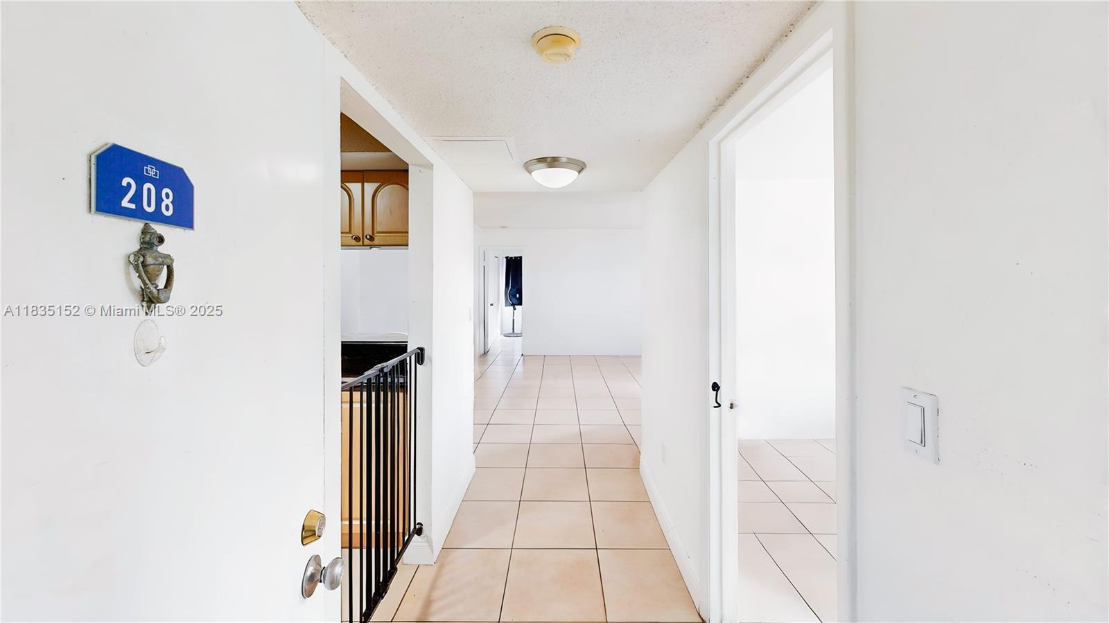 Property Photo: 10765 SW 108th Ave 208 FL 33176