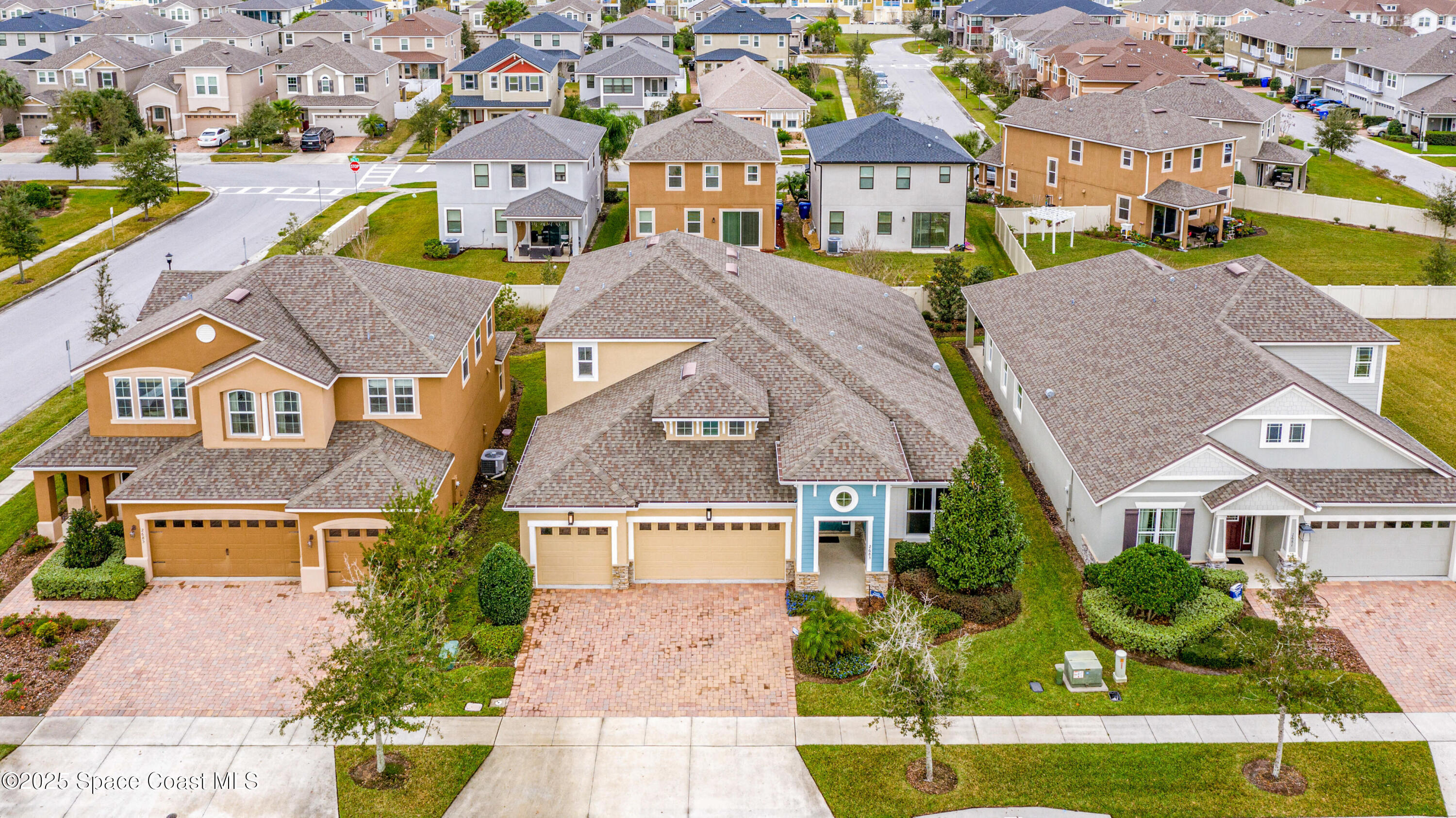 Property Photo: 2683 Amati Drive FL 34741