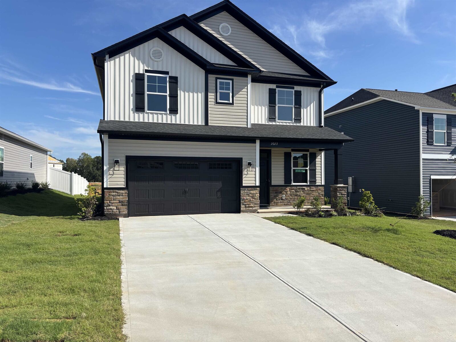 Property Photo: 2023 Halton Oaks Drive SC 29303