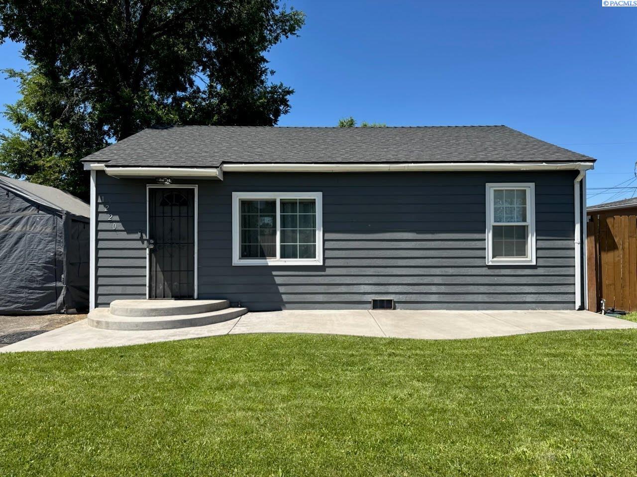 1220 Landon Ave  Yakima WA 98902 photo