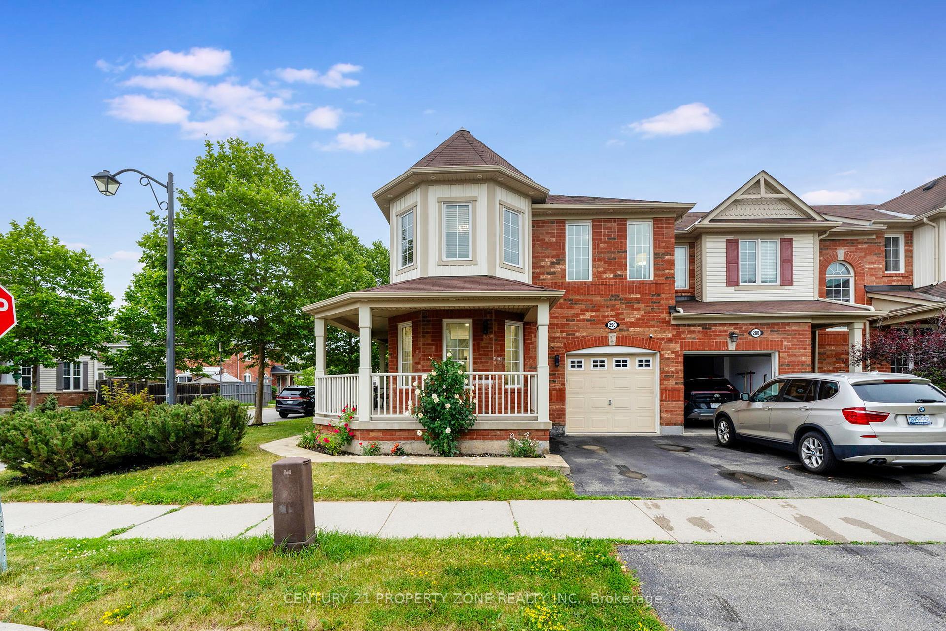 Property Photo: 290 Woodley Crescent ON L9T 8B8