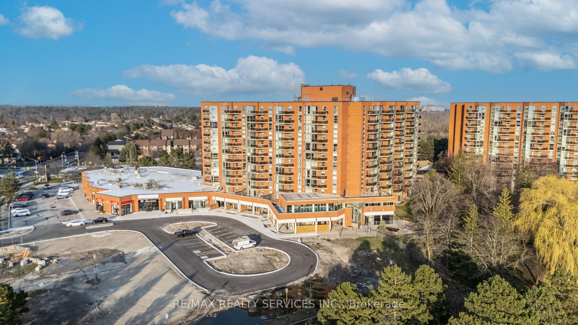 Photo de la propriété: 30 Dean Park Road #8 ON M1B 3H1
