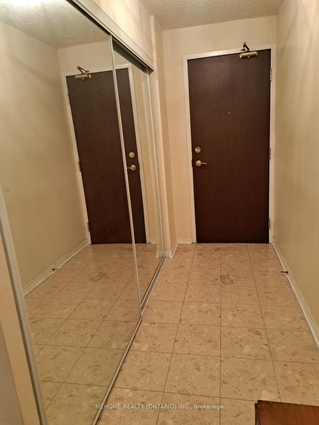 Property Photo: 22 Olive Avenue #906 ON M2N 7G6