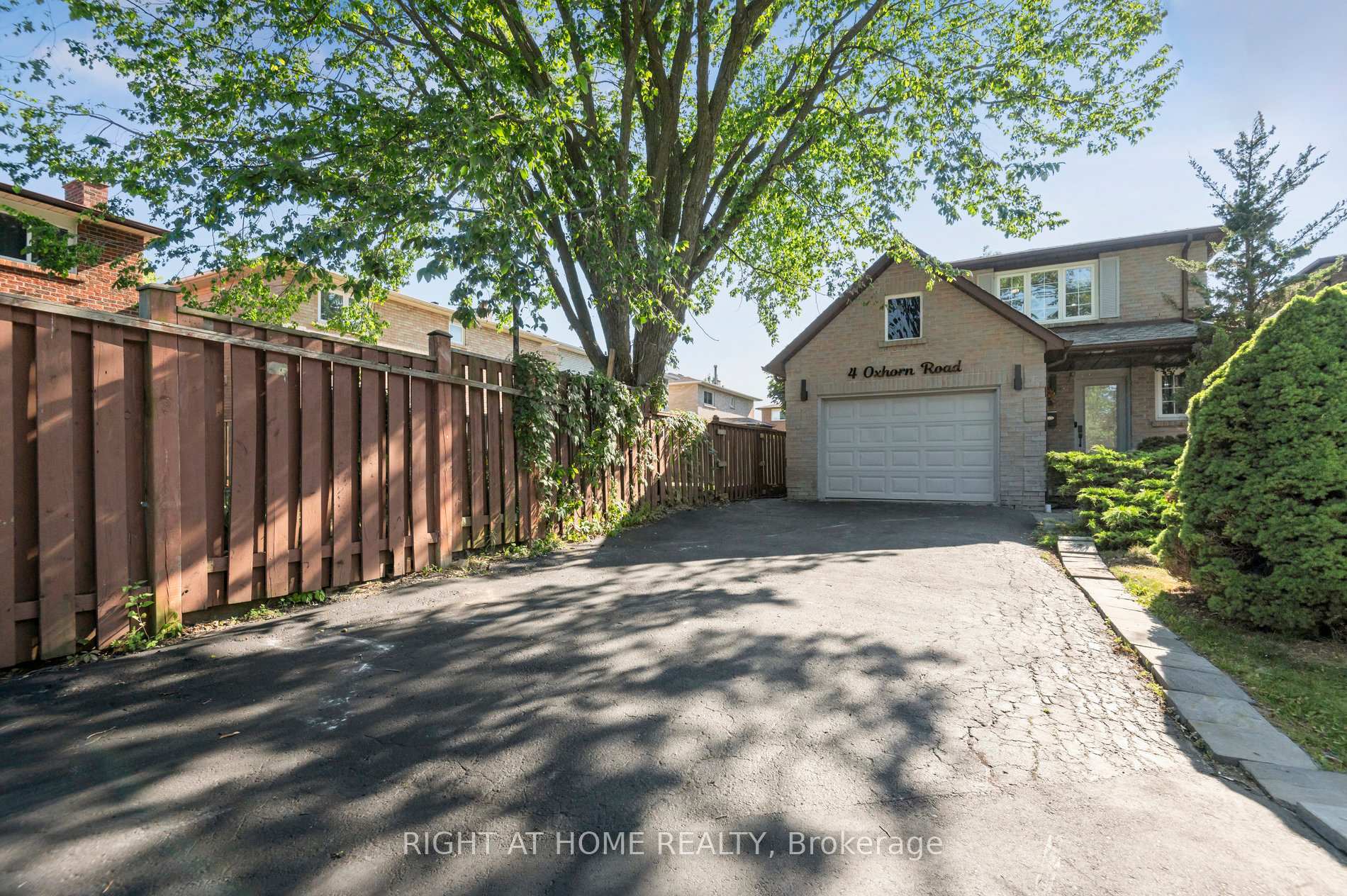 4 Oxhorn Road  Toronto ON M1C 3L5 photo
