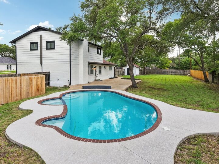 10101 Dobbin Drive  Austin TX 78748 photo