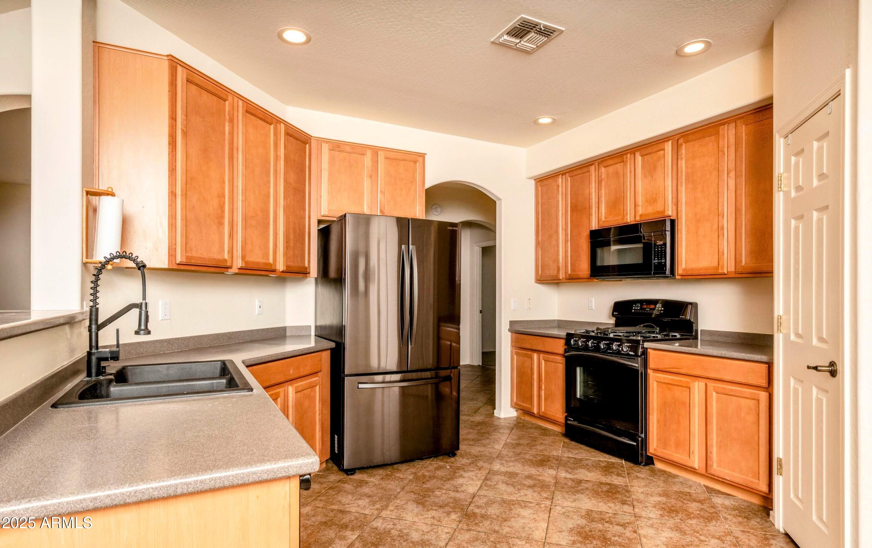 Property Photo:  8339 W Molly Lane  AZ 85383 