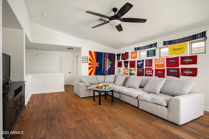 Property Photo: 4008 E Crimson Terrace AZ 85331