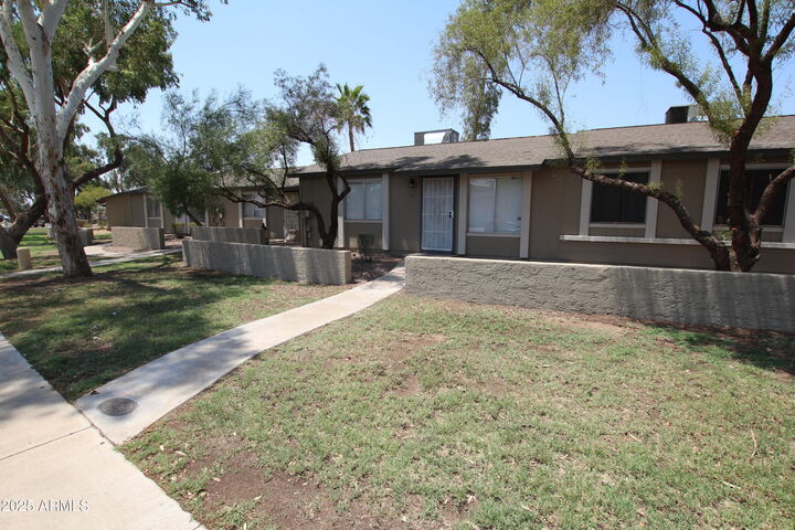 Property Photo: 6711 W Osborn Road 94 AZ 85033