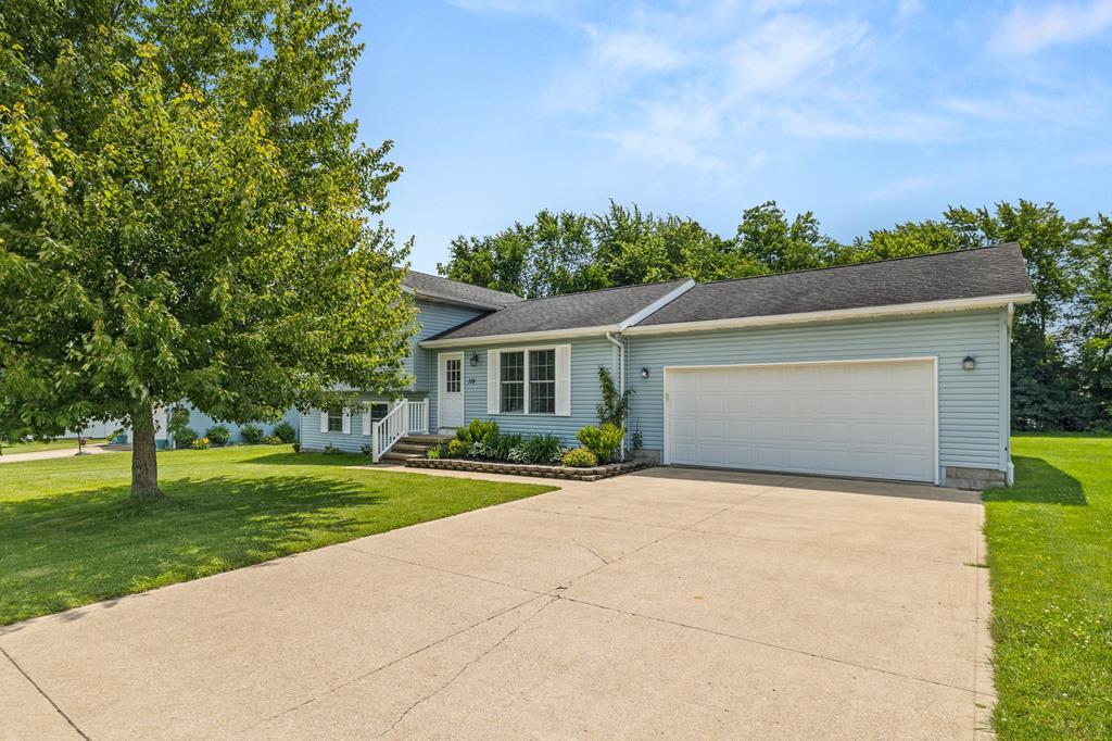 Property Photo: 119 Belle Ave OH 44805