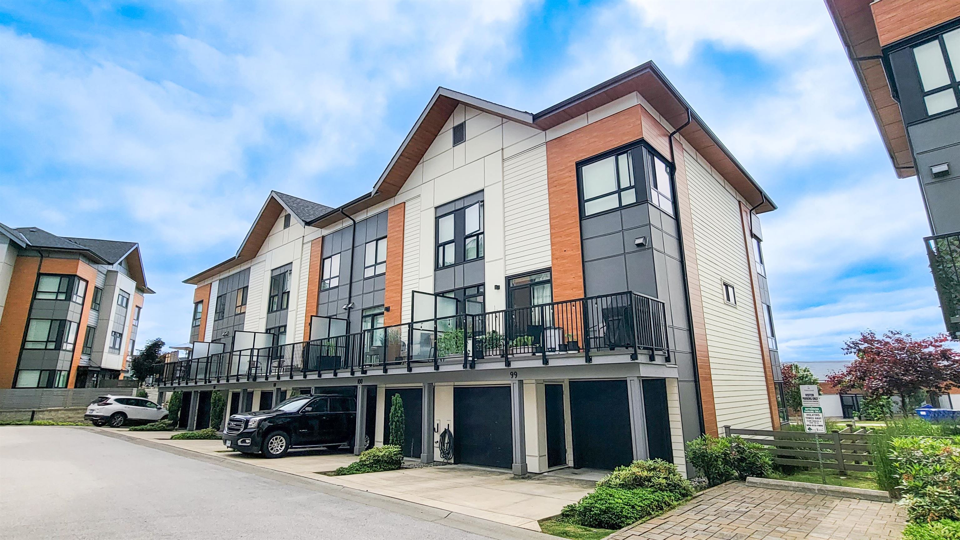 Property Photo: 15111 Edmund Drive 101 BC V3S 0A5