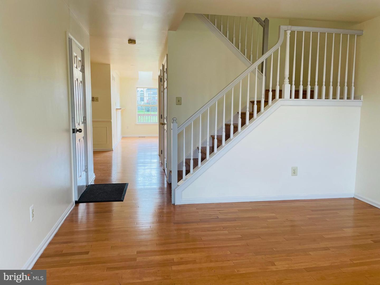 Property Photo: 1902 Royal Ct PA 19468