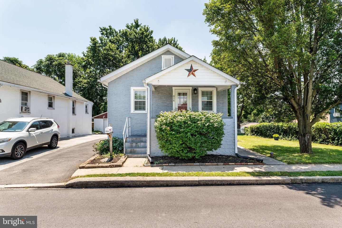 Property Photo:  416 Manor Avenue  PA 19462 