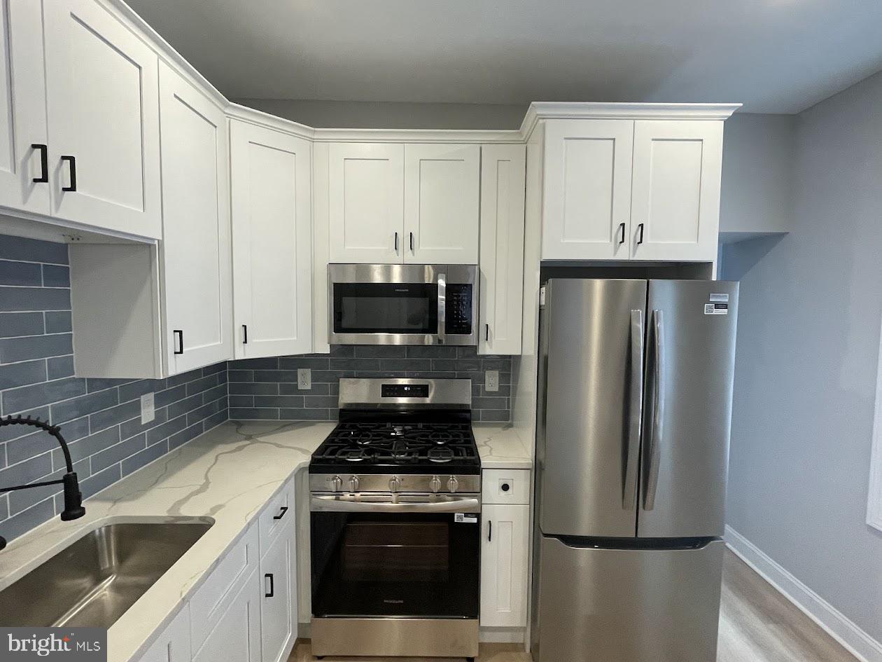 Property Photo: 3580 Richmond Street PA 19134