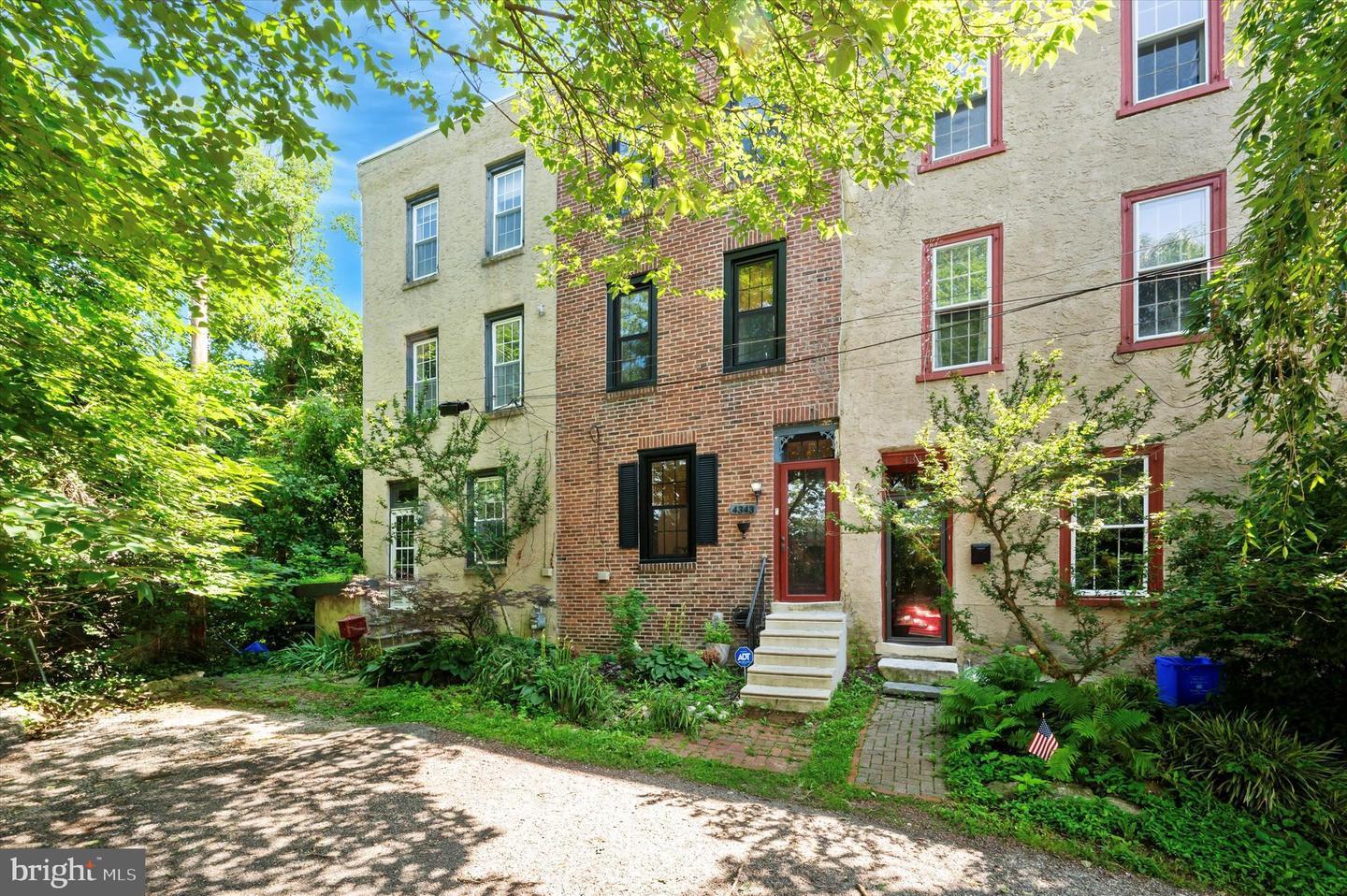 4343 Boone Street  Philadelphia PA 19128 photo