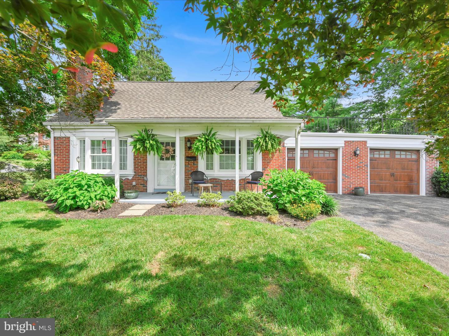 Property Photo: 1657 Wilson Avenue PA 17603