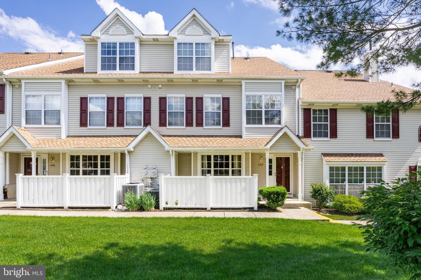 Property Photo: 4707 Aberdeen Lane NJ 08012
