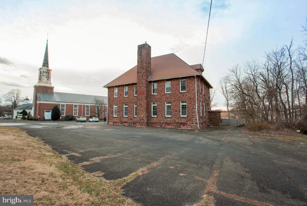 13250 Trevose Road  Philadelphia PA 19116 photo