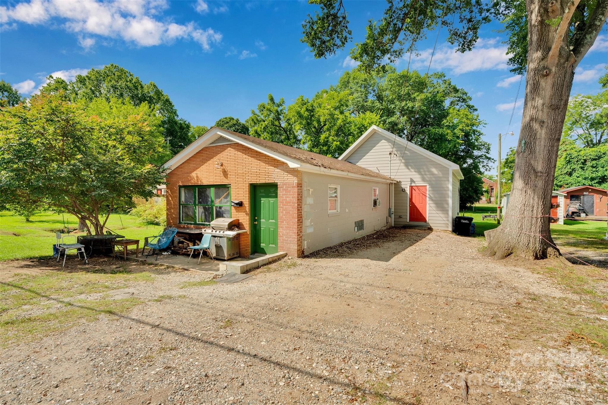 Property Photo:  111 Crowell Drive  NC 28025 