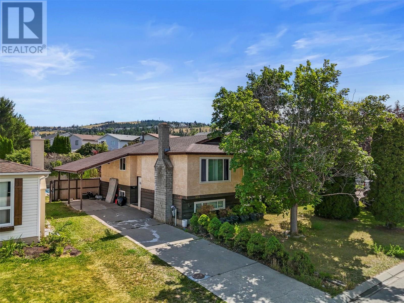 571 Garibaldi Drive  Kamloops BC V2E 2A9 photo
