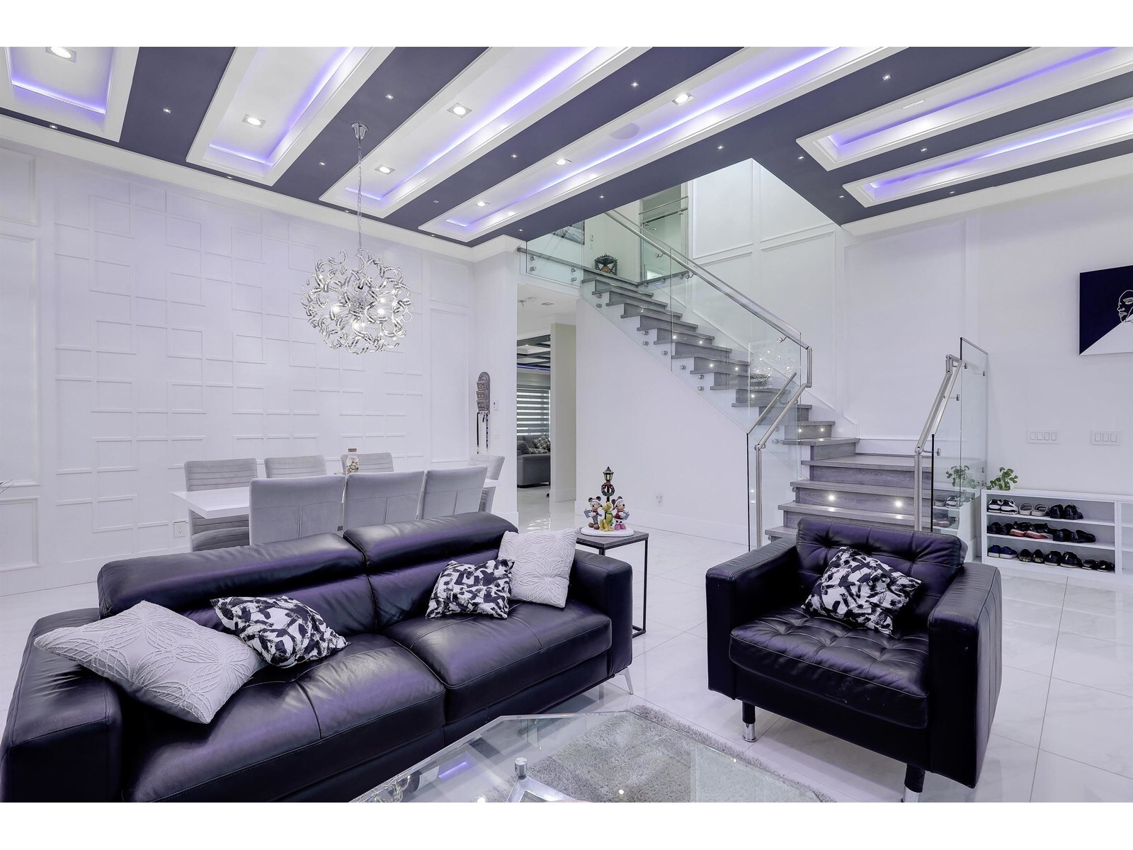 Property Photo: 11066 82 BC V4C 2B3