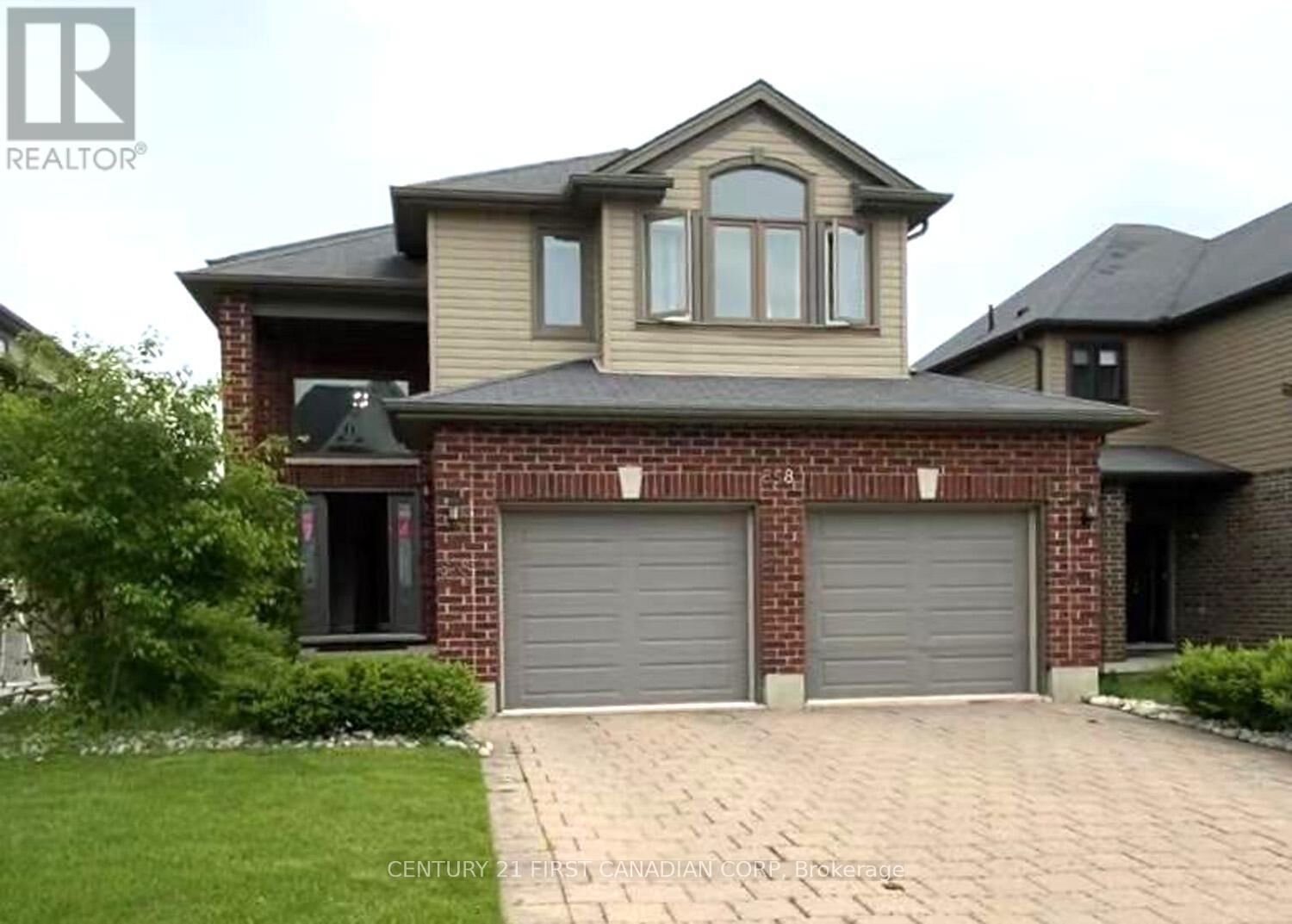 Property Photo: 858 Roulston Street ON N6H 0E4