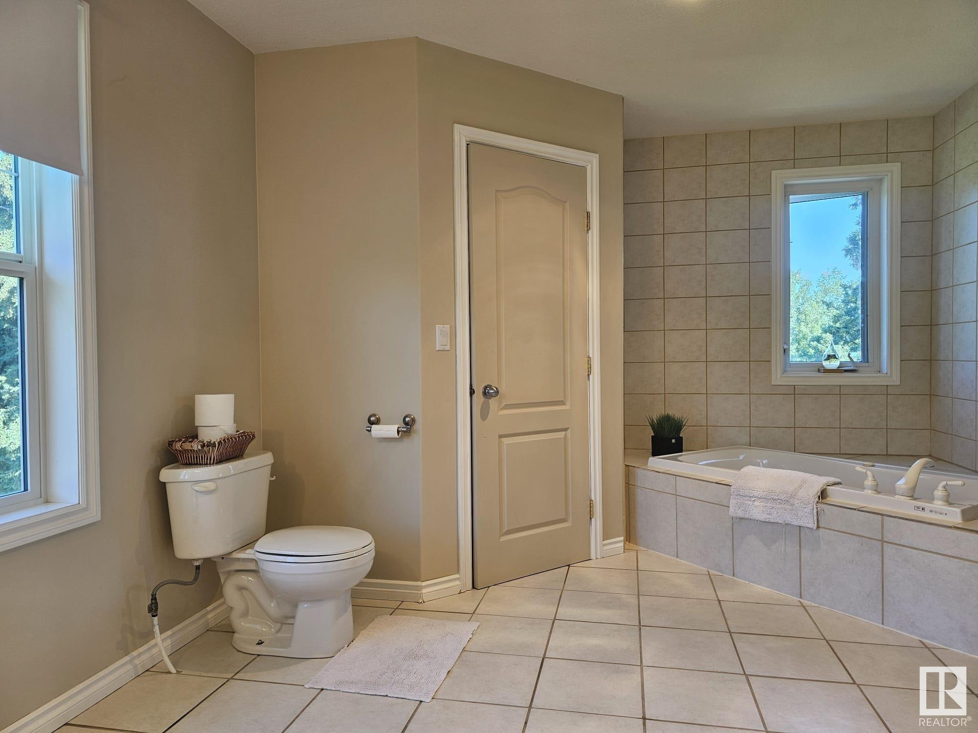 Photo de la propriété:  49531 Range Road 55  AB T0C 2H0 