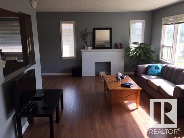 Property Photo: 11815 122 Street NW AB T5L 0C3