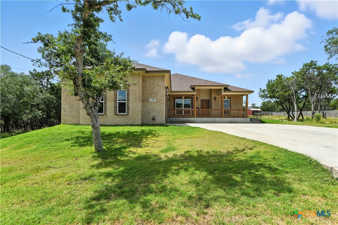 Property Photo: 15933 Salado Drive TX 76502