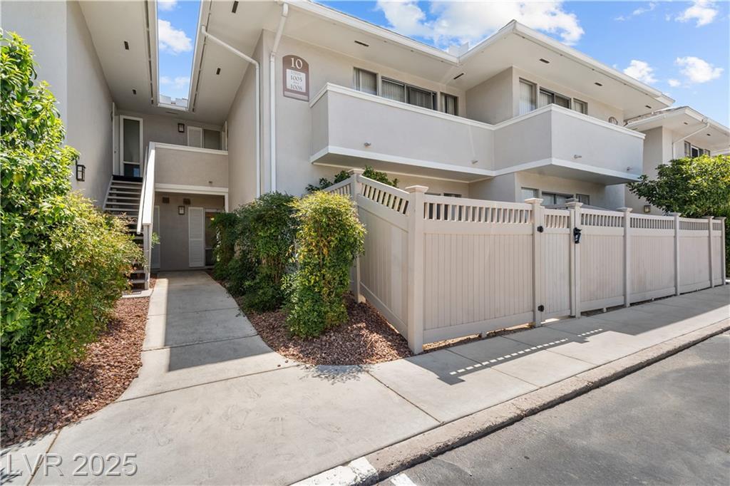 Property Photo:  745 Oakmont Avenue 1007  NV 89109 