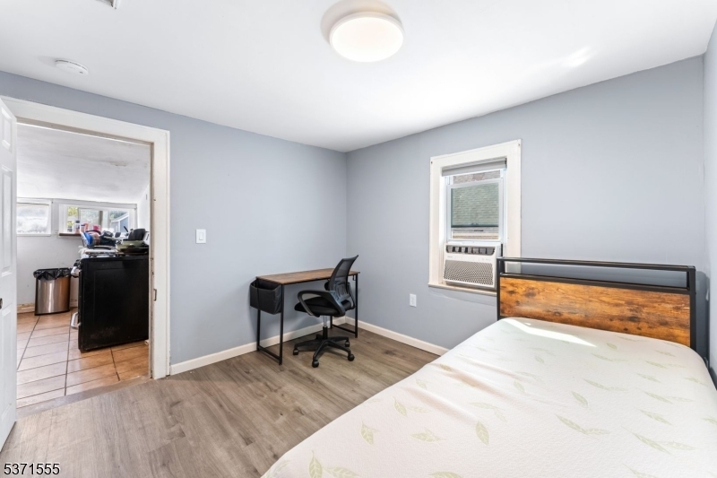 Property Photo:  68 Welton St  NJ 08901 