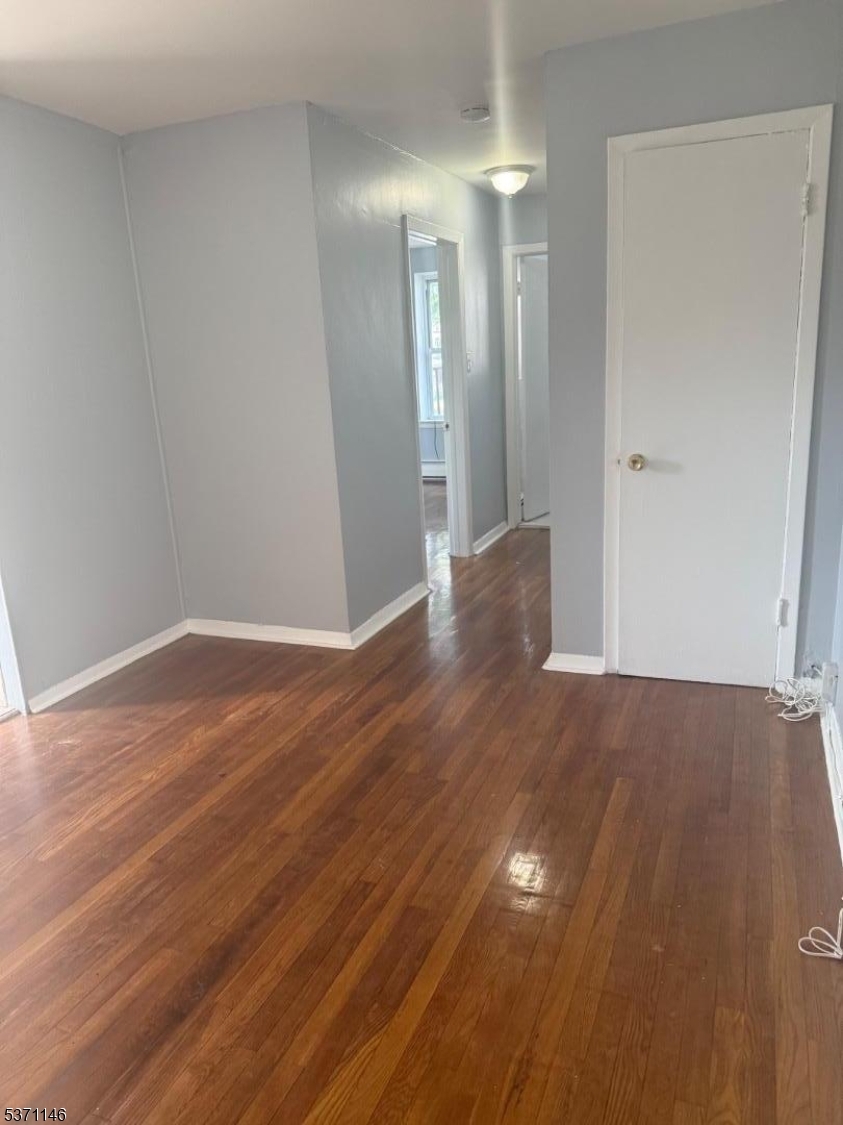 Property Photo:  711 Plainfield Ave 2D  NJ 07060 