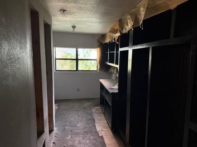 Property Photo: 408 NW Arlington Ave OK 73507