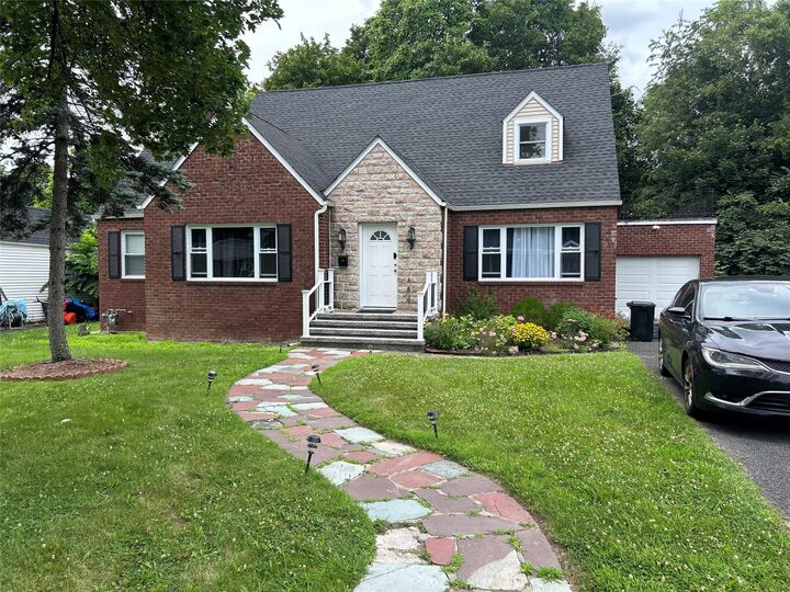 65 Valley Avenue  Newburgh NY 12550 photo