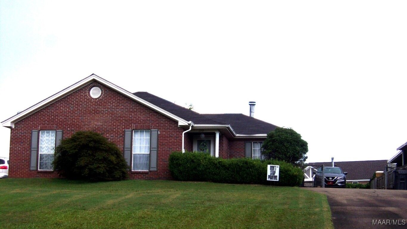 Property Photo: 279 Payson Road AL 36022