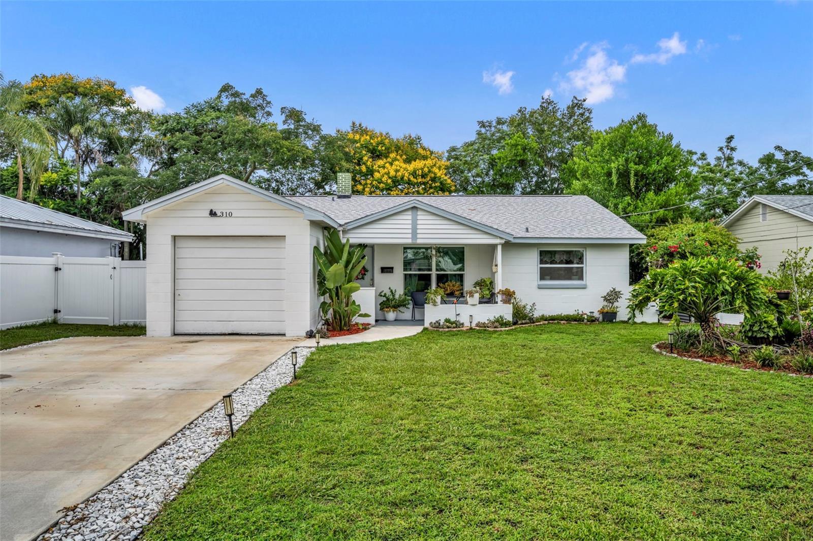 310 S Lakewood Drive  Orlando FL 32803 photo