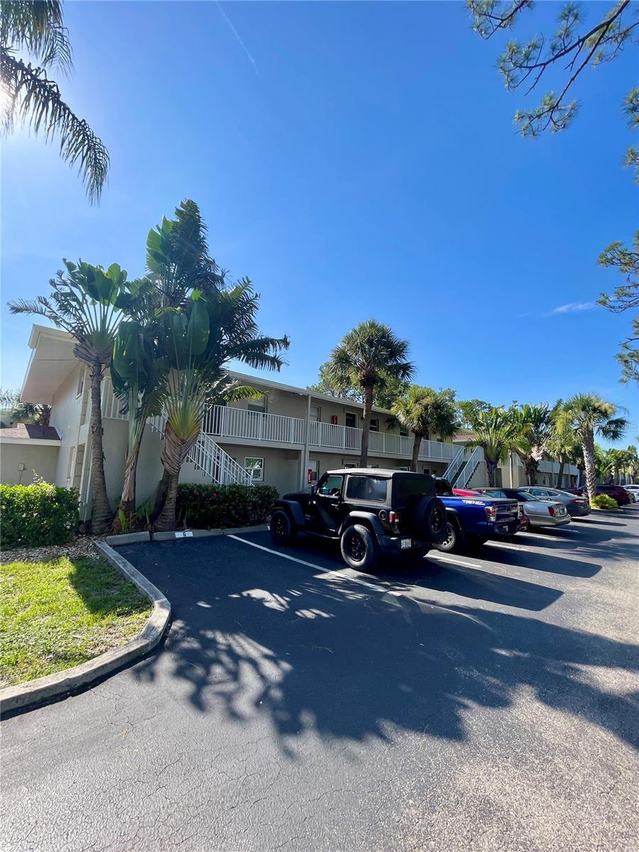 Property Photo: 912 La Costa Circle Unit 3 FL 34237