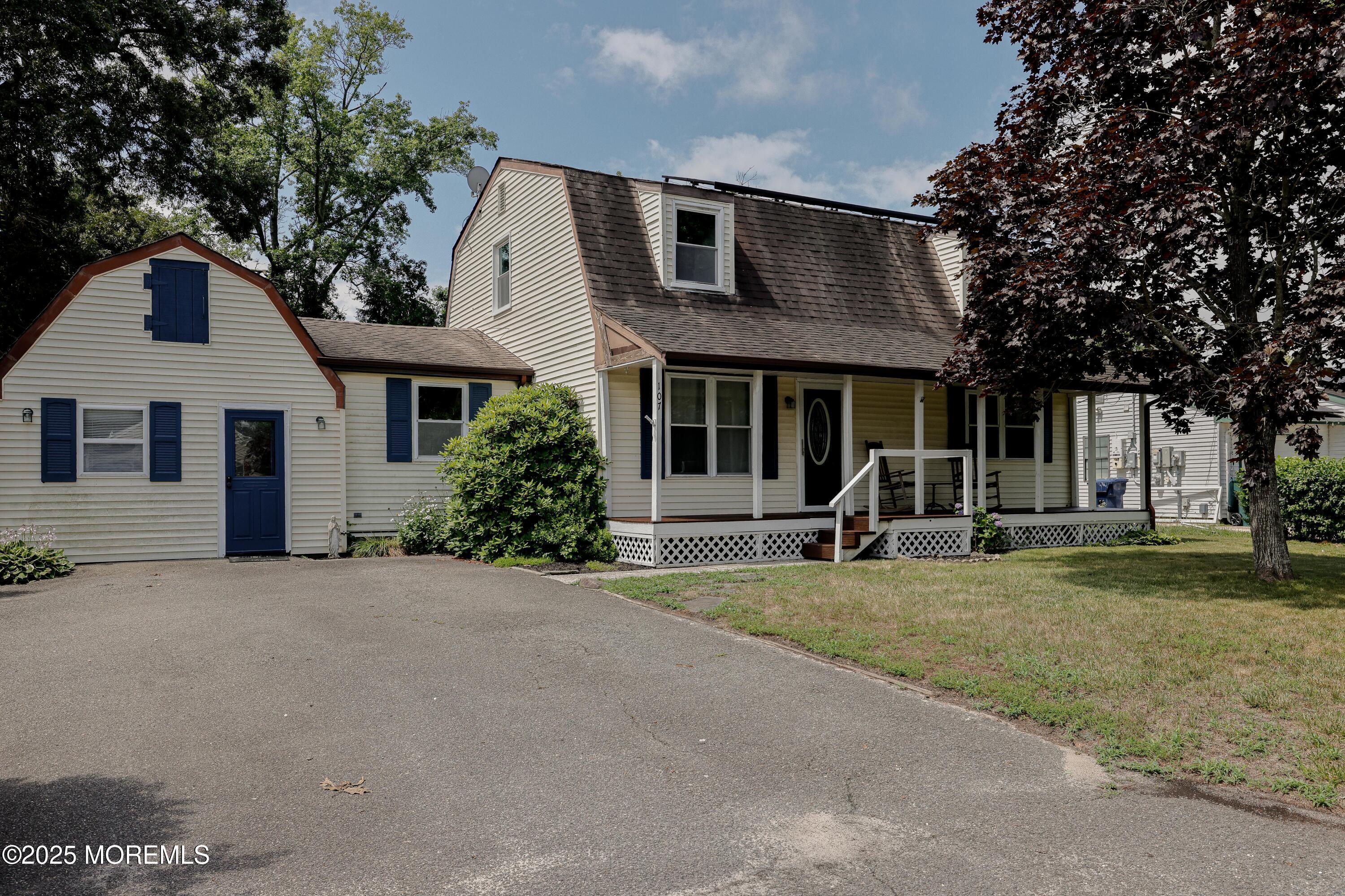 Property Photo: 107 Seneca Lake Drive NJ 08087