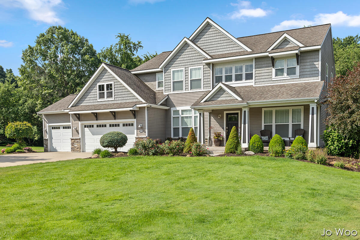 Property Photo: 5362 Settlers Grove Road NE MI 49306
