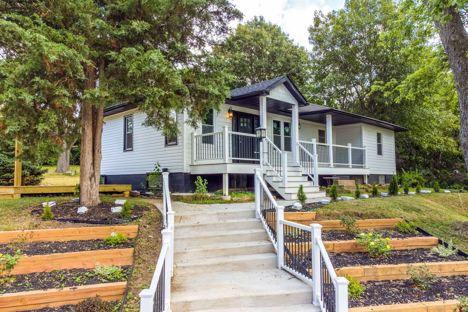 Property Photo: 16705 Wolf Road IL 60467