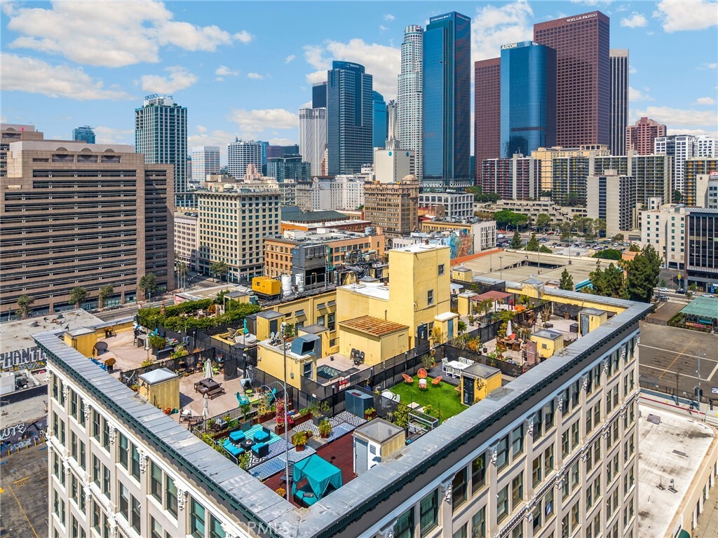 Property Photo:  108 W 2nd Street 215  CA 90012 