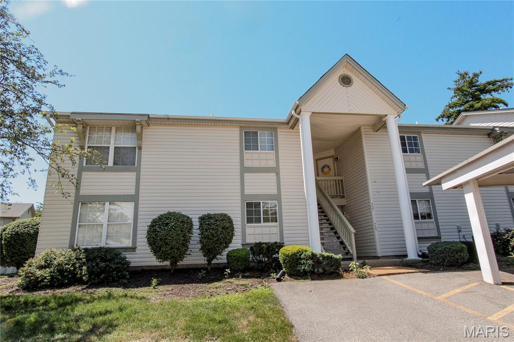 Property Photo:  761 Sugar Glen Drive 5  MO 63376 