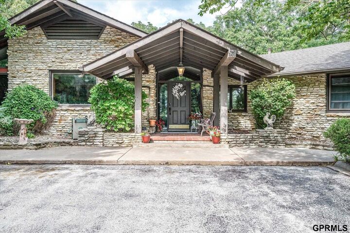 Property Photo:  200 Timber Road  IA 51503 
