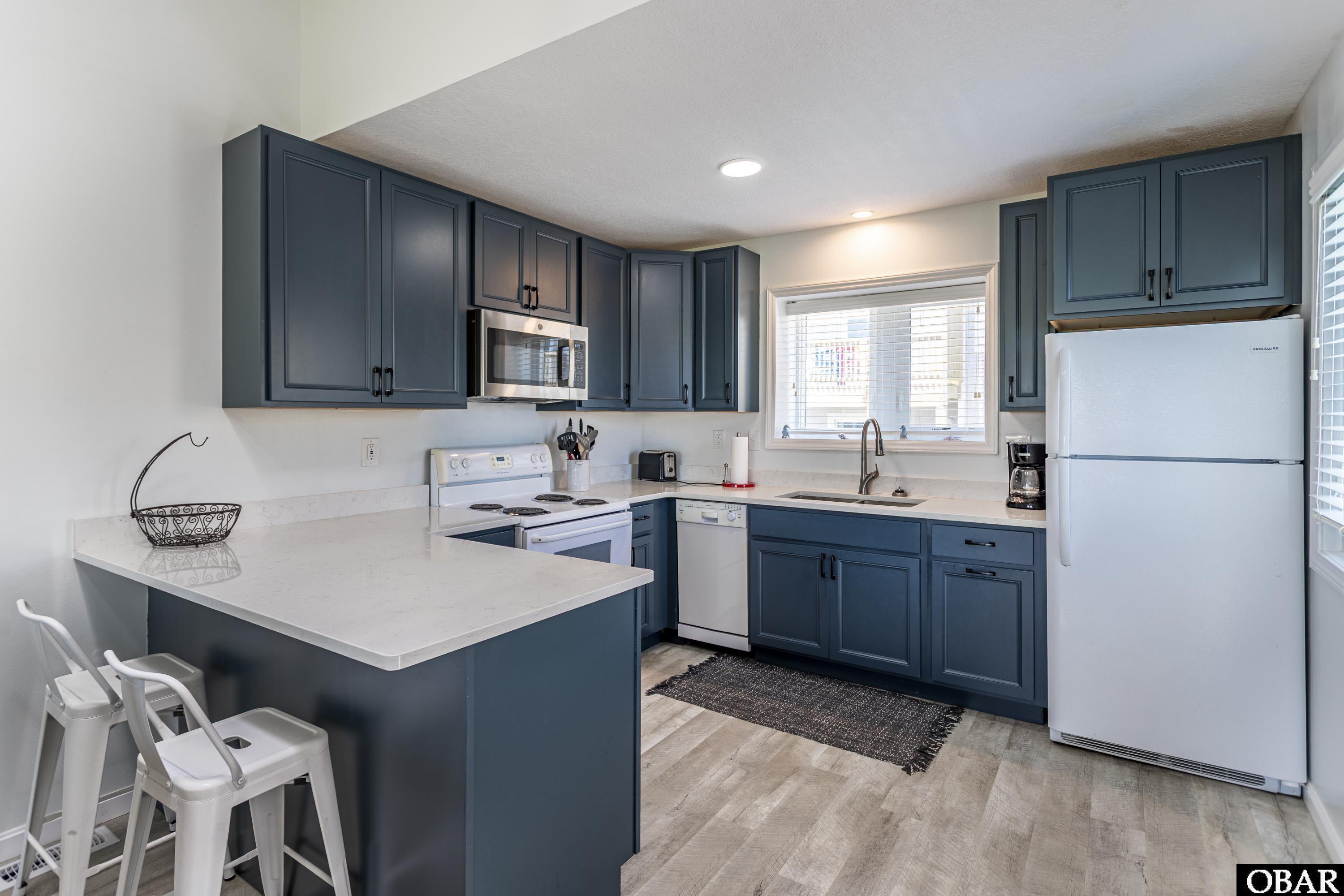Property Photo: 1801 S Virginia Dare Trail NC 27948