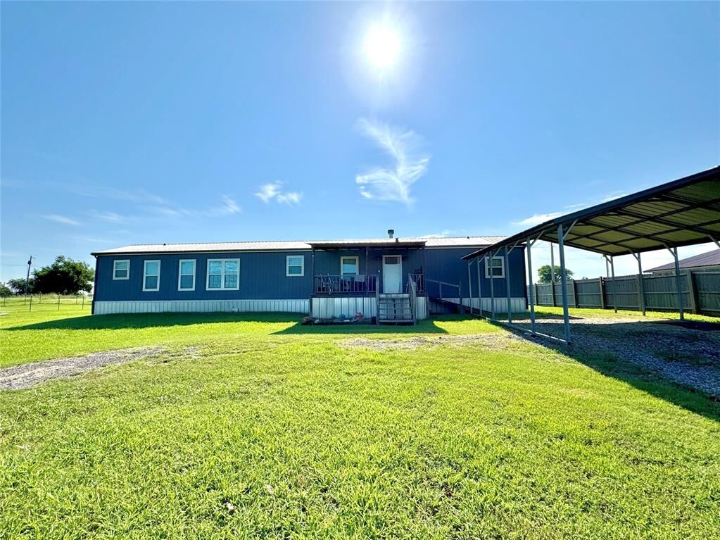 Property Photo: 111 Clover Lane OK 73004