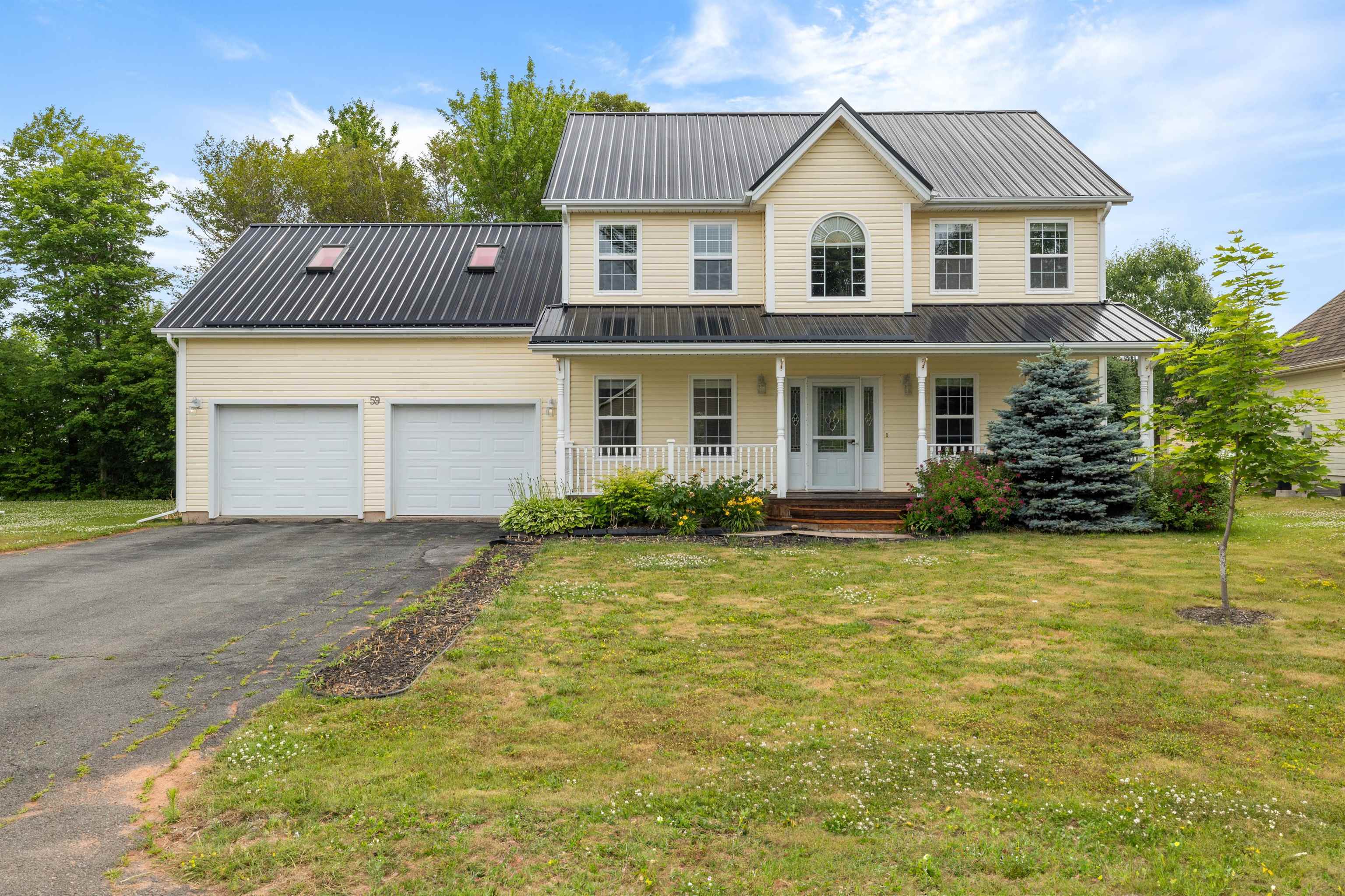 Property Photo:  59 Sheffield Crescent  PE C1E 2G8 