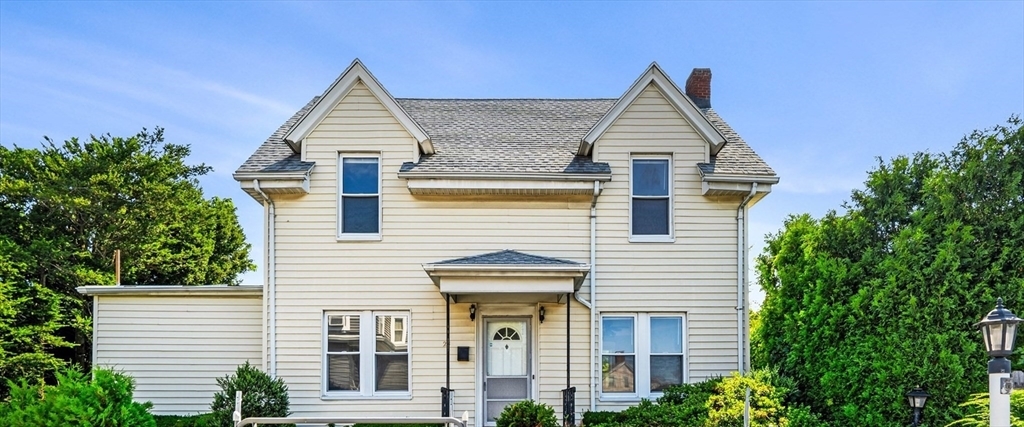 24 Walden St  Lynn MA 01905 photo