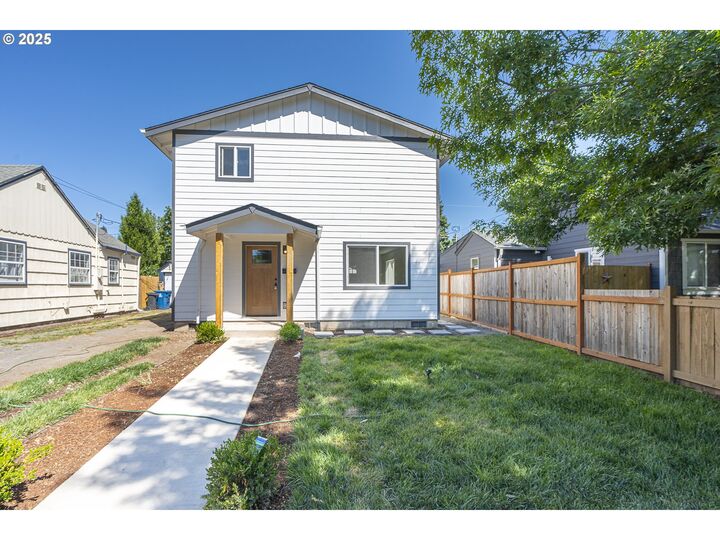1043 6th St  Salem OR 97304 photo