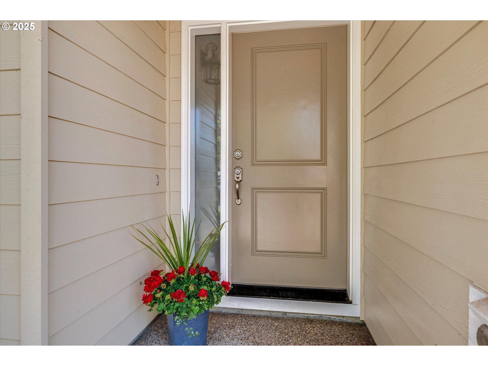 Property Photo: 2731 Baines Blvd OR 97032