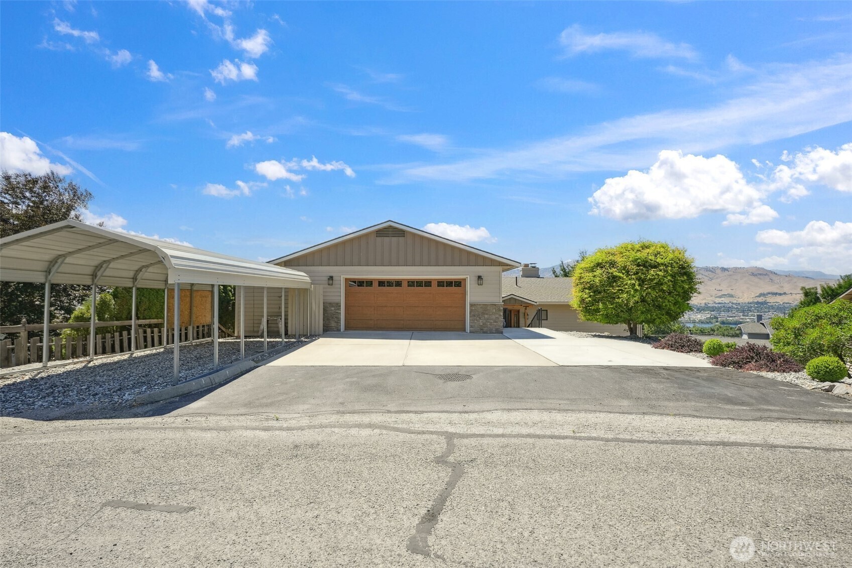 622  Vista View Pl  East Wenatchee WA 98802 photo